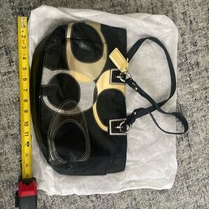 Coach shoulder bag with color blocking.  Good condition and minimal wear.